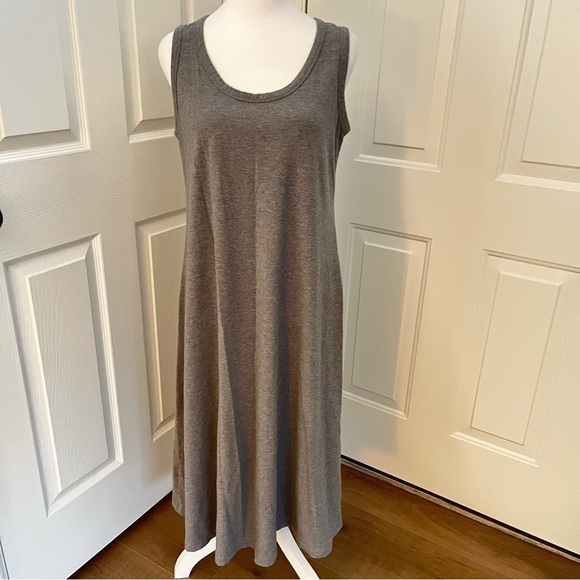 J. Jill Dresses & Skirts - J Jill Dress‎ Women Medium Gray Tank Sleeveless Knit Midi Stretch Minimalist